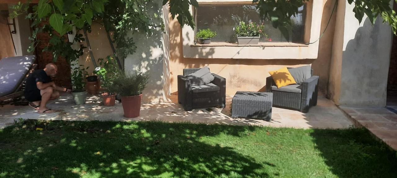 Domaine Des Francobelges - Appartements Lauris 外观 照片